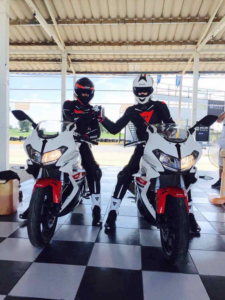 NUEVA BENELLI 302 R: SE FILTRÓ UNA FOTO
bit.ly/2abnJg1 
<a href="/BenelliMotor/">Benelli Motor</a>