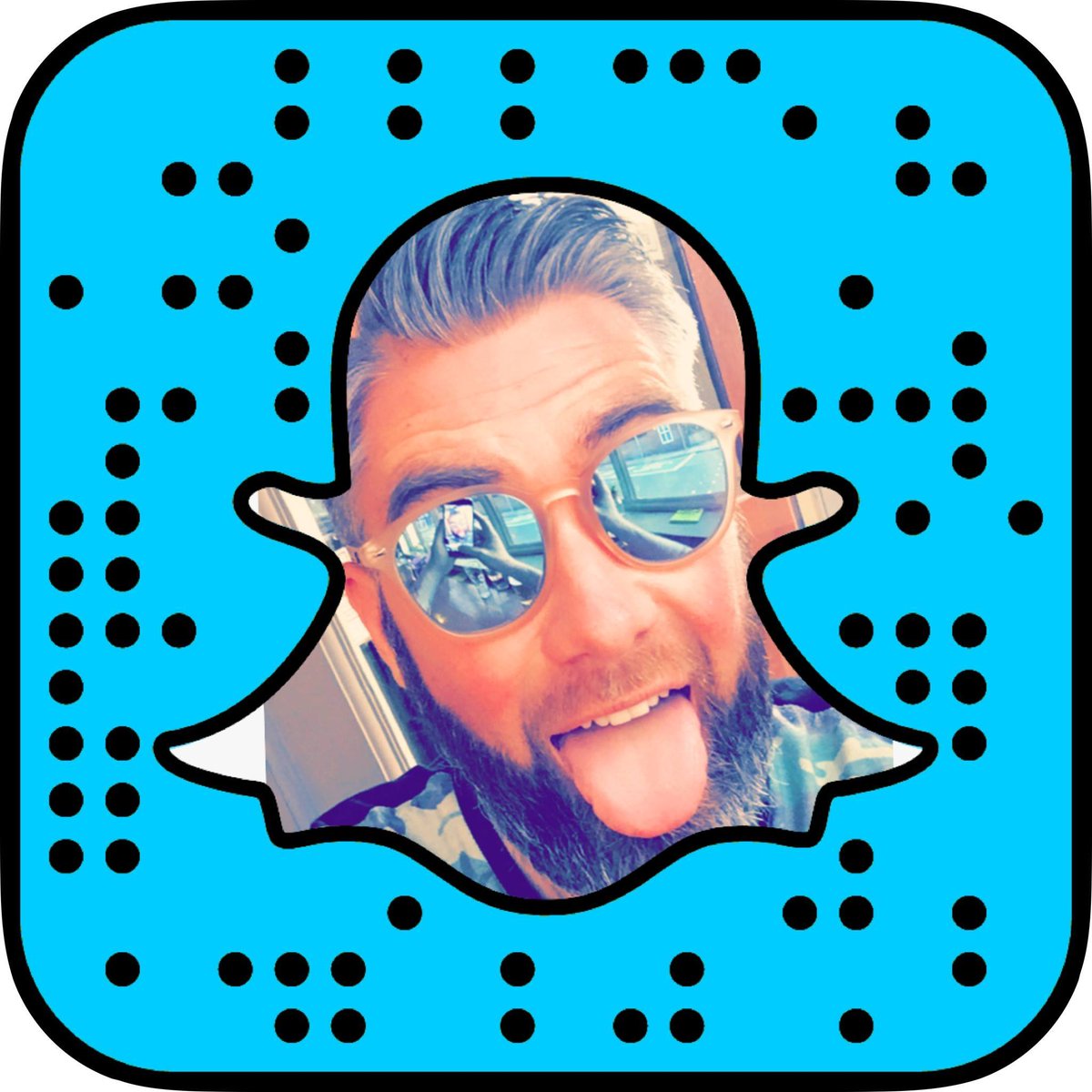 Craigzengolf's tweet photo. Are you on Snapchat? 1. Retweet this! 2. Reply with your snap code! 3. I will retweet! #snaptrain / @ImNickRobertson https://t.co/DPjAuSuRMe