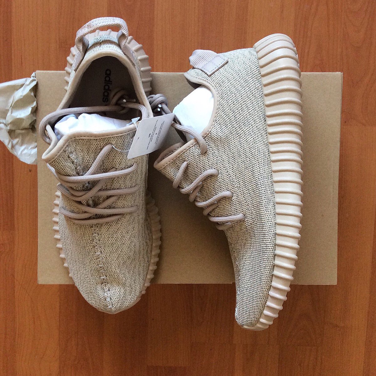 DuKesaHazzard's tweet photo. @adidasoriginals @wex1200 Its Getting Good Can We Get another YeezyBoost Campout in L.A 🙏🏽  #NoRaffles #TheHonestway https://t.co/fwpvZYB5Go