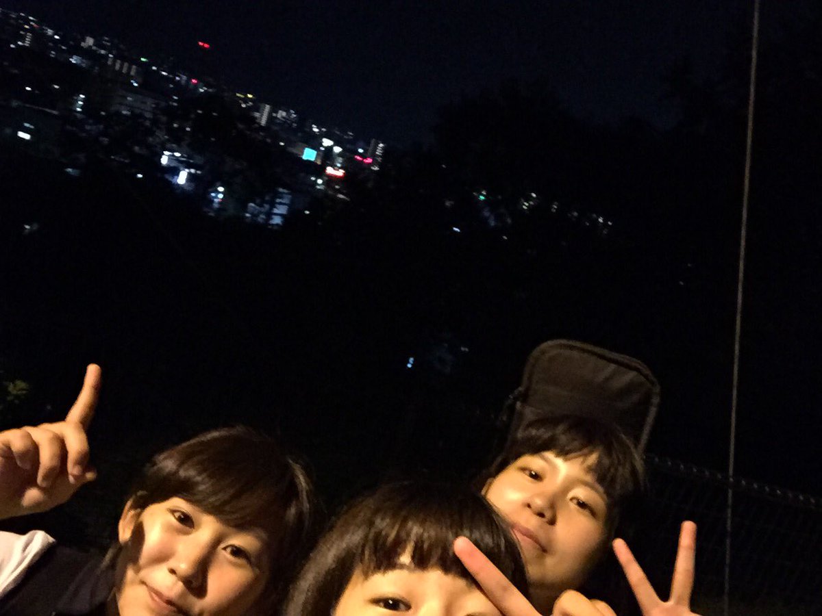 purple___egg's tweet photo. セーラー ライブ！！

はじまる前にはアイス食べて🍦🍨🍧 

おわってからは夜景探しに行って🌃🌠

非常に充実した放課後感 。

あした最後の補習がんばろう 。 https://t.co/4bIuiTdPsp