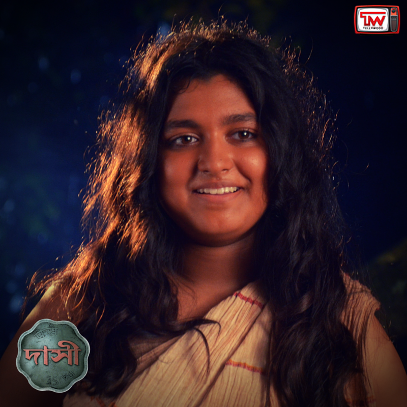ChupKorr's tweet photo. স্বপ্ন নেই চোখে, তবু লড়াই আছে বুকে; সমাজ দিলে দাসত্ব, সে লড়বে হাসি মুখে...#Daashi, Mon-Sat, 09:30pm, @ColorsBangla https://t.co/P8Lf74O5c6