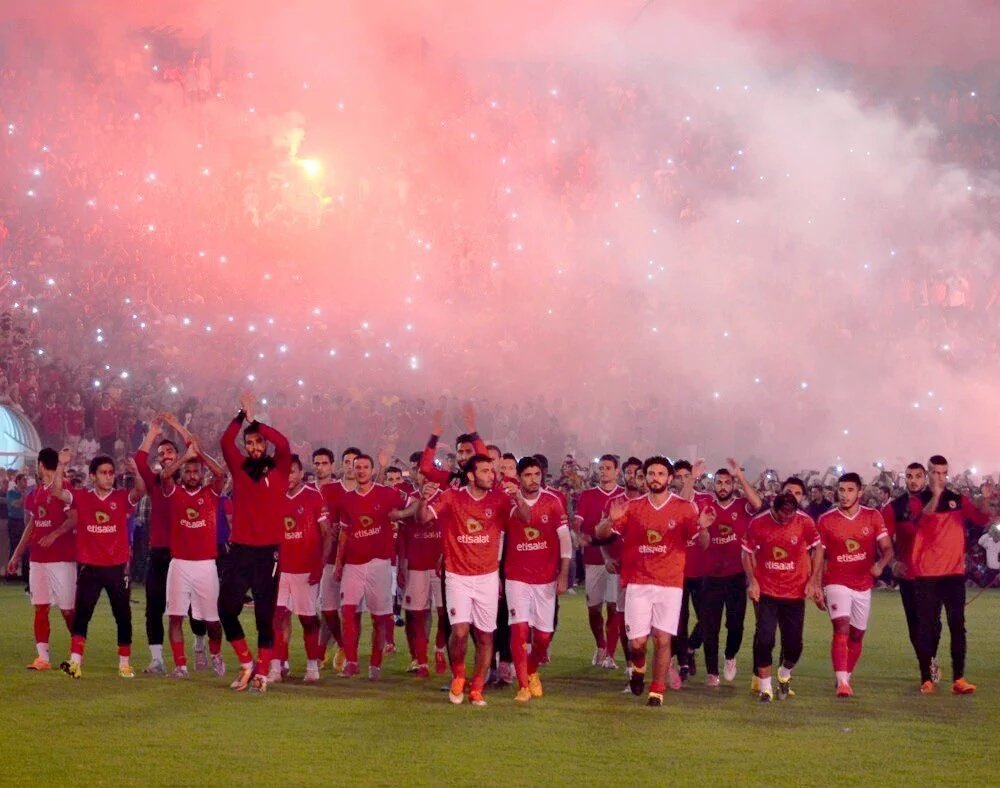ahlawya3onsorya's tweet photo. وبأيدينا نعيد اللي كان💪
ابطال افريقيا زي زمان🏆
 #افريقيا_يا_اهلي ❤❤ https://t.co/UV3LoaCoba