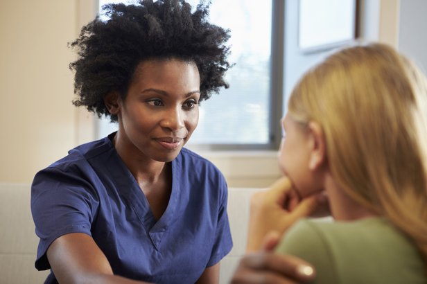 ParentMap's tweet photo. Doctors from @thepolyclinic, @PediatricsNW and @seattlechildren talk #teen health care: https://t.co/6jyLZIRqWH https://t.co/nVSK2WJrxw
