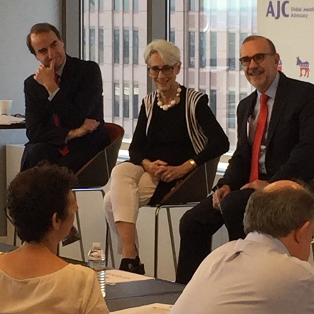 AlanMelamed's tweet photo. Wendy Sherman-US can't do it alone. https://t.co/yHv2GDegtv