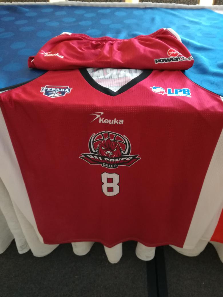 FePaBa's tweet photo. Unifrmes de locales de #Halcones @caballoscocle @Panteras_PL #Aguilas en la 2da. Temporada de la @lpbpanama  #Panama https://t.co/9EftWVDu8i