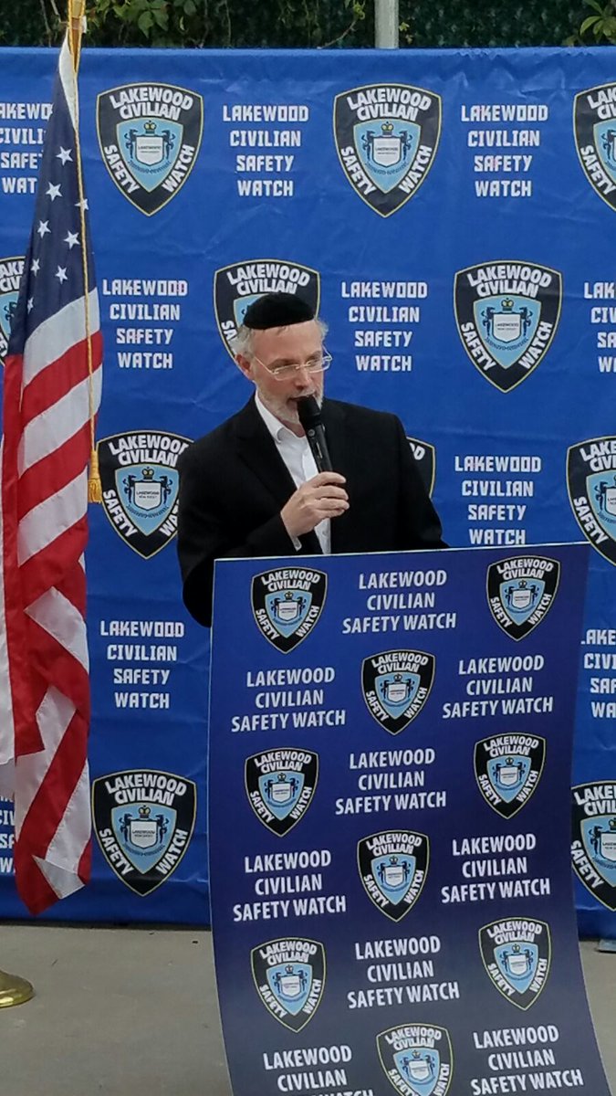 lcswshomrim's tweet photo. (Photos) Our members enjoying a #membersappreciation BBQ last night honoring @Lakewood_PD Rob Lawson & Greg Meyer. https://t.co/Vk9AZAdlpO