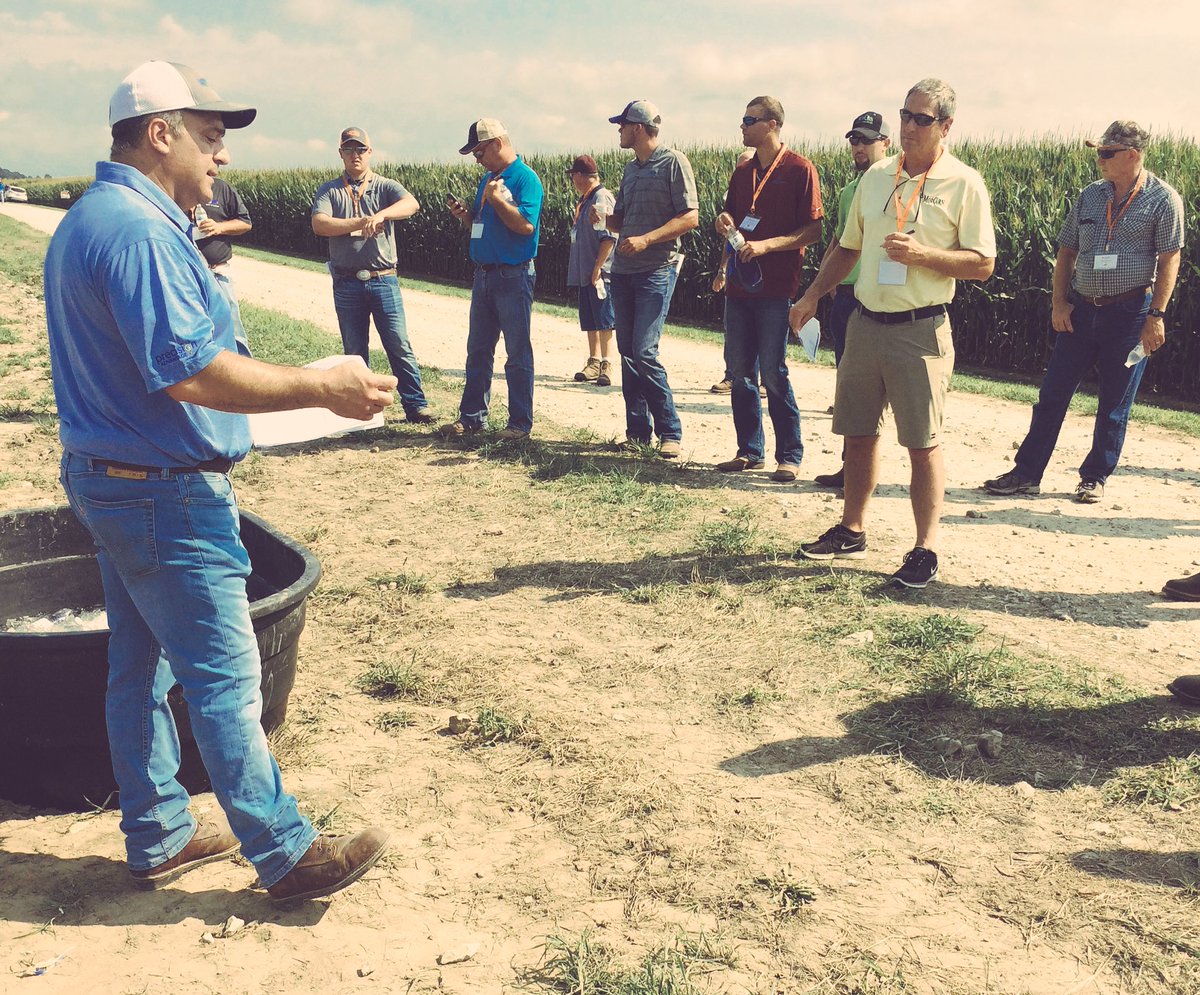 DavidwWolfe's tweet photo. Brian Anderson discussing the #MorSoy portfolio @MFA_Inc #YieldTrak #MorBPA #RR2Y #Xtend #LibertyLink https://t.co/GQ9P3kbAY2