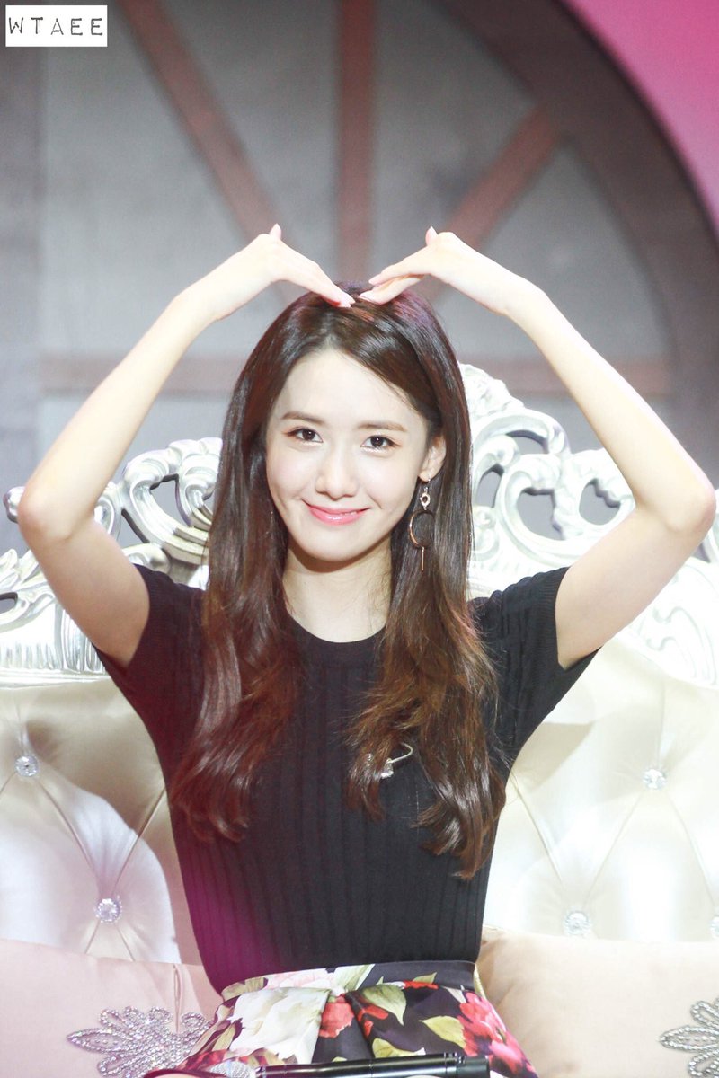 yoona____0530's tweet photo. #yoona #ユナ #윤아

可愛いわ〜💕 https://t.co/YTB7KQa8xv