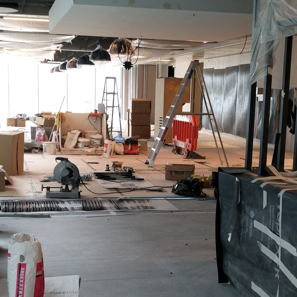 HendonTim's tweet image. Excited to turn this mess into a stunning restaurant @BaxterStorey #mobilisation