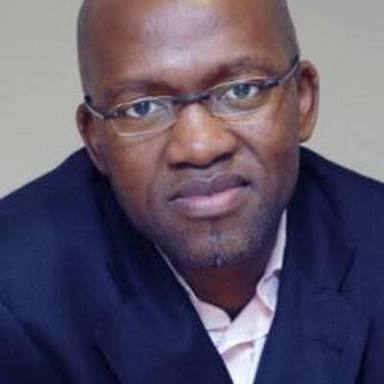 Eusebius's tweet photo. Retweet if you think the #SABC should also reinstate @vuyo_mvoko. https://t.co/4bB433mW2A