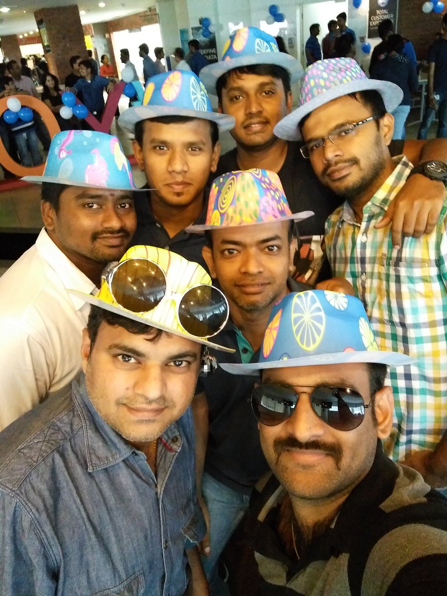 sajithk16's tweet photo. AND we defined EMC in a style of our own epic gang of boys. ..#youdefineemc #emcindiacoe.. https://t.co/Anth1xb6m7