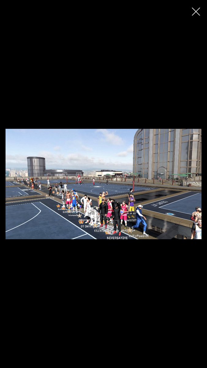 _NBA2KHEAD's tweet photo. Played with my nephew our court was jumping #basketball #nba2k17 #nba16 #madden17 #vikings #2kcommunity #2khighlight https://t.co/PZXVAGKNtA