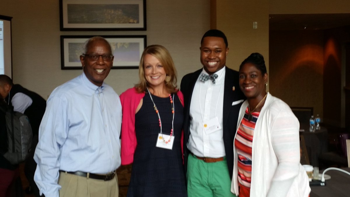 PatriciaH2013's tweet photo. PoCC faculty Rohan Arjun St. Mark's School attended the #infap in Denver. @SSSbyNAIS @NAISnetwork https://t.co/68jJvv5Ipp