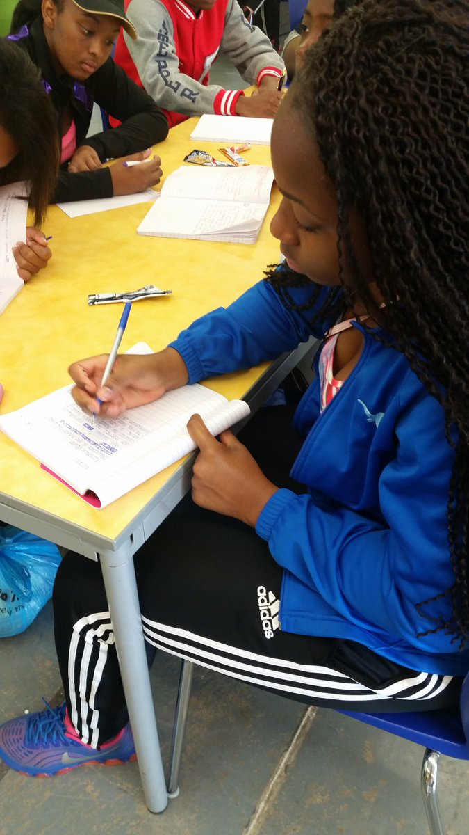 FergusonPnxSTL's tweet photo. Parkway Sch Dist Step Team Boot Camp learn that the NAACP works to make their communities fair balance &amp; healthy. https://t.co/SrhKHzkPc0
