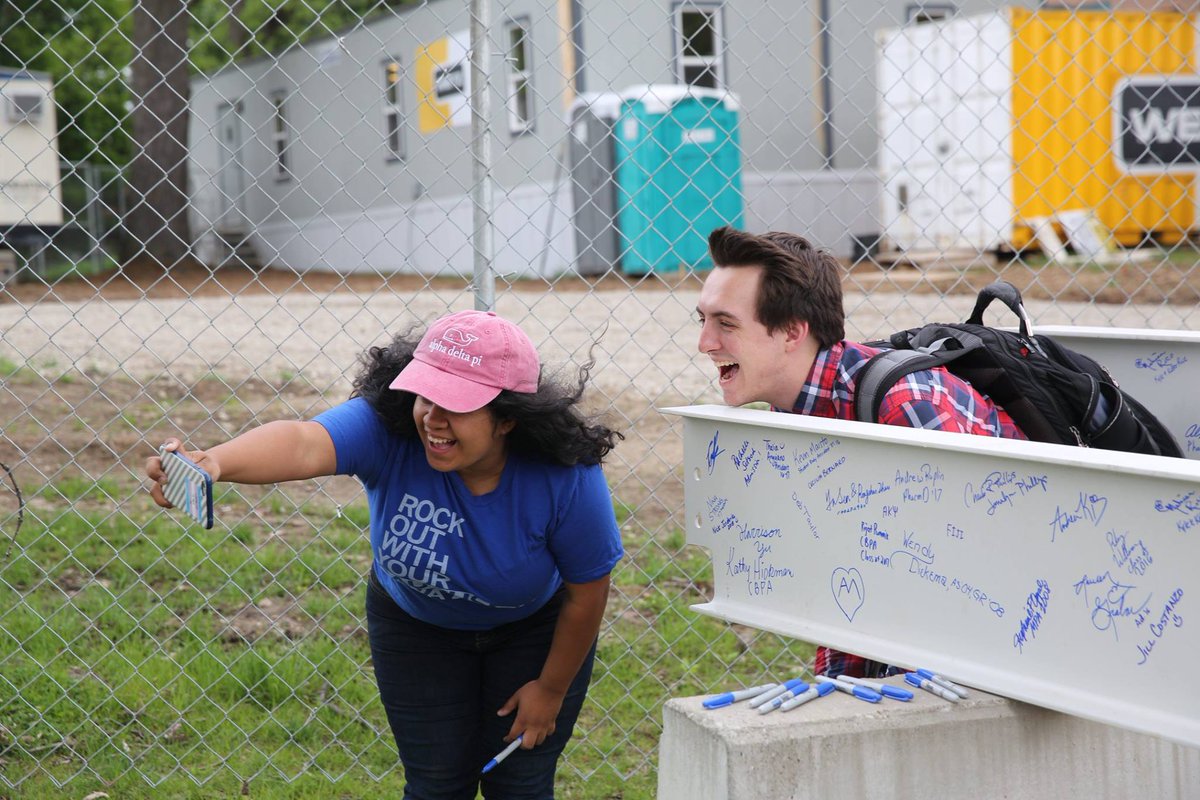 DrakeUniversity's tweet photo. The two structural beams that the Drake community signed this spring were installed in the new STEM@Drake complex. https://t.co/2pzATQR4bH