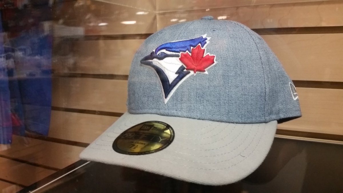 _TheFanCave's tweet photo. 2 down, 1 to go with @Padres . We're coming @Orioles #twoback. #wewantfirst #OurMoment #BlueJays https://t.co/oUXvgZm7vv