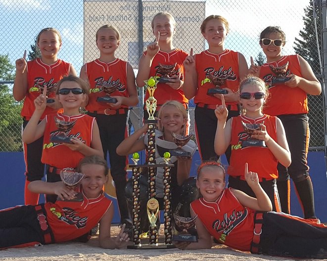 brookevoss27's tweet photo. 10U First Place at Germantown Summer Nights Softball Tournament!! https://t.co/6v0UuRGjPU
