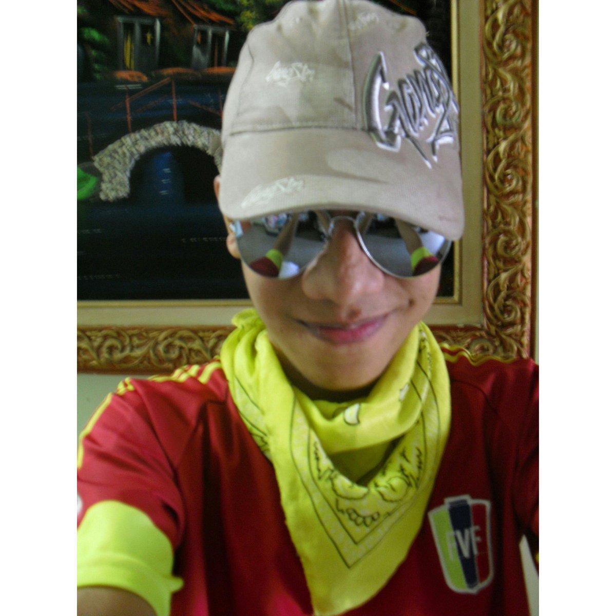 rapshadowsfans's tweet photo. #vinotinto Buenos Dias Mi Gente https://t.co/Zes2YFhbji