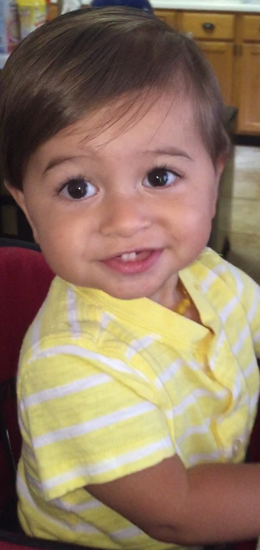 lostut's tweet image. Baby bro got booked for the #oshkosh shoot! Congrats!! #proudbigbro #babymodel #bstutler