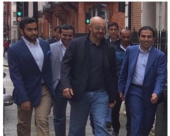 el3kbri's tweet photo. يا حظ أهل لندن مع كل تقدير
للي على لندن مديم ايتردد

اللي يميزها مهو (جوها الغير)
اللي يميزها (زيارة°محمد)

#عبدالله https://t.co/ypxNynXpKO