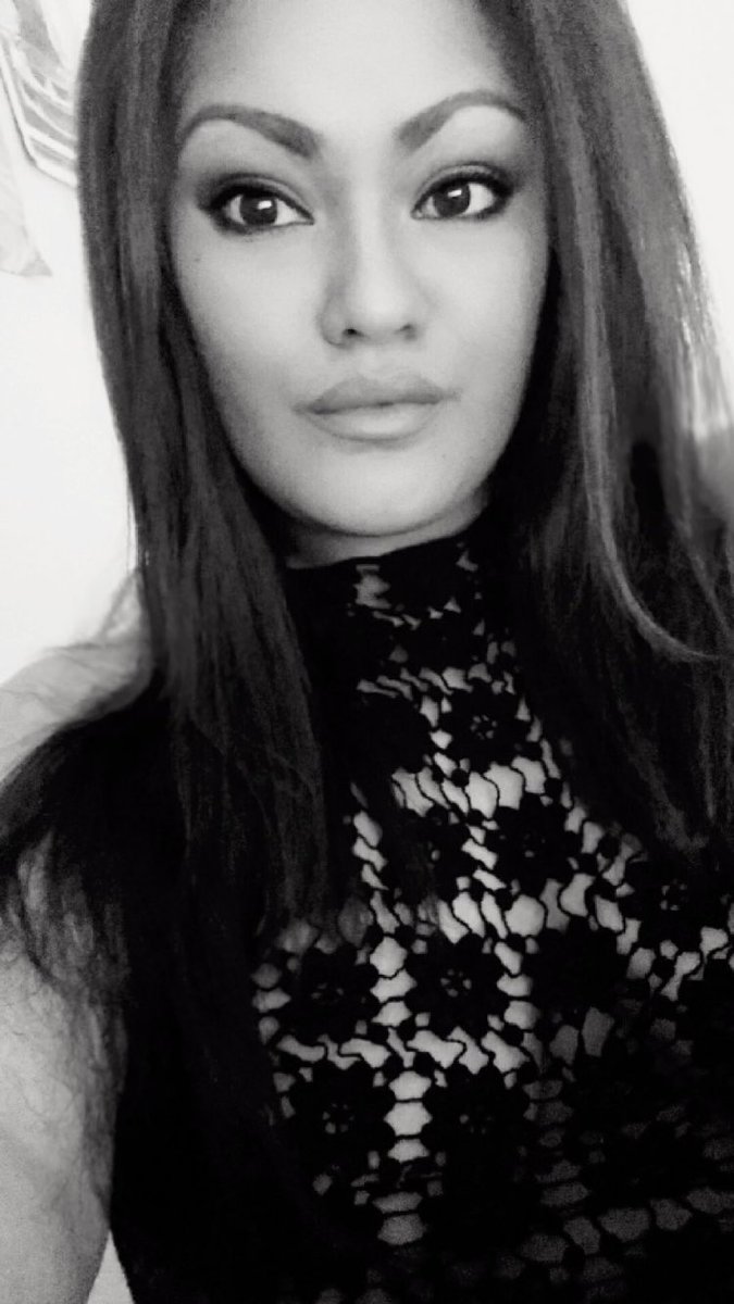 ImAshyx's tweet photo. My side #WCW goes to this beauty @kryp2nt 👀💕 my new booby friend 😁😍 requesting n00ds please 🙏🏽 https://t.co/zkVc8m4pVF