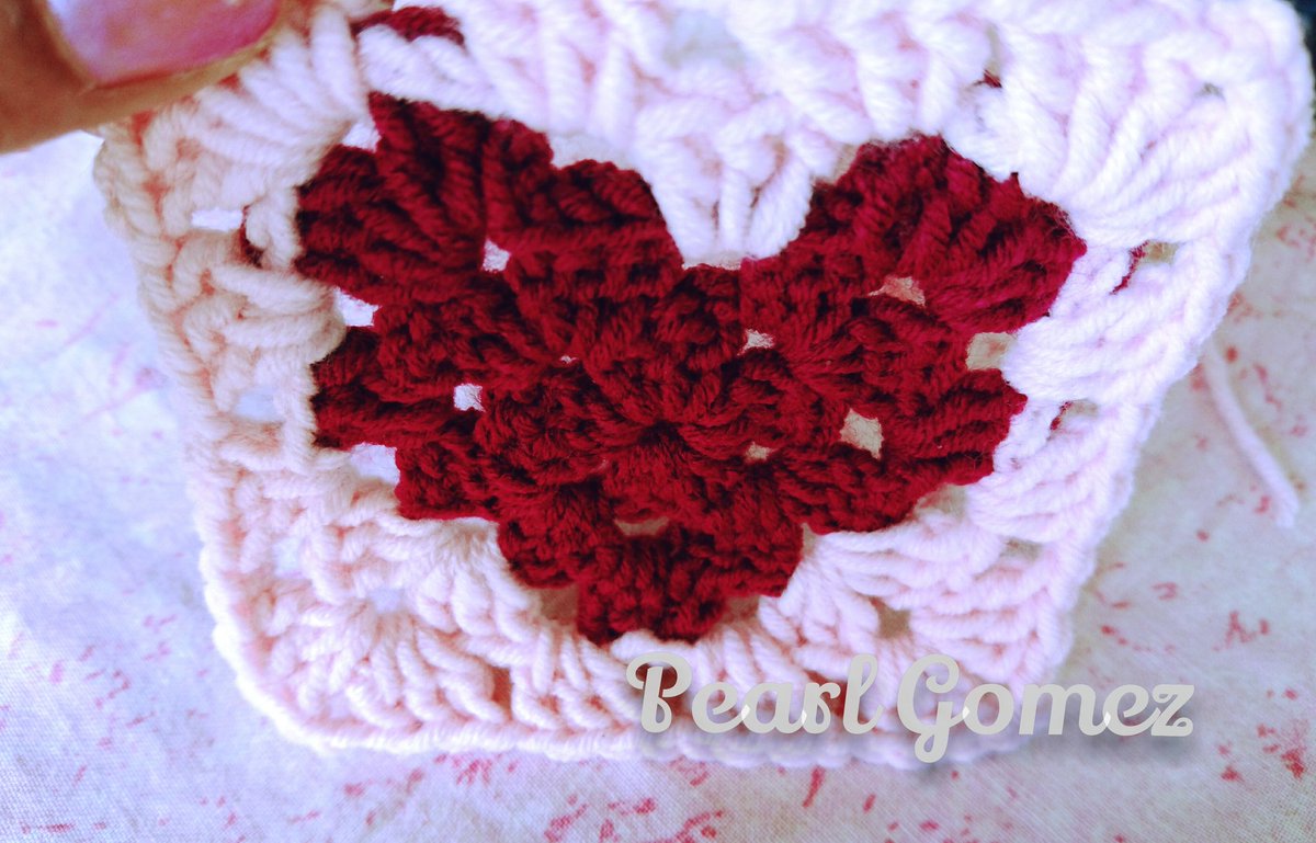 Pearlcrochet's tweet photo. Pretty stitch. Very easy https://t.co/yfDbSTvw9Q https://t.co/7D6yNs9dEZ