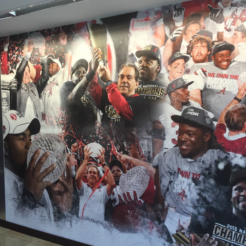 EksgroupEric's tweet image. Great time today sharing $ skills w a room full of winners! Thnks@BAMALifeSkills @AlabamaFTBL @jkalyn13 @askRegions