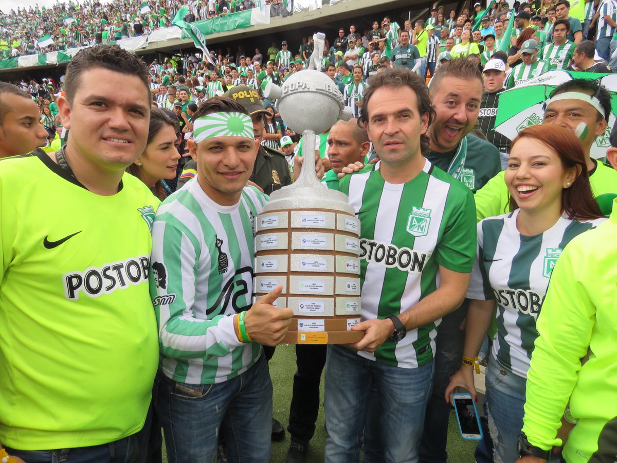 nacionaloficial's tweet photo. Hoy todos con Nacional. Somos el equipo del país. #VamosNacional #SueñoContinental https://t.co/uVnRzEIK1v