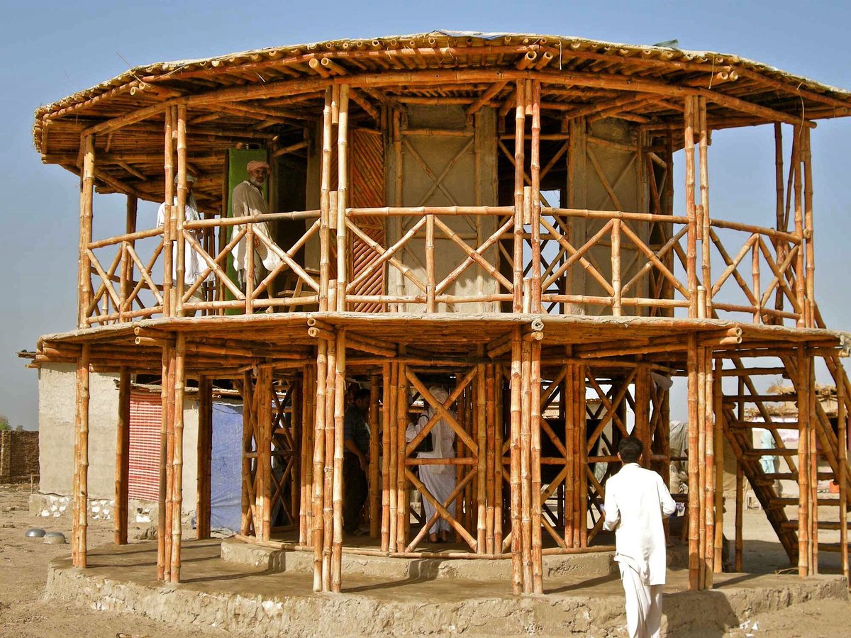 Yasmeen Lari, contributor to the After Belonging Conference, awarded the Fukuoka Prize 2016.
fukuoka-prize.org/en/laureate/pr…