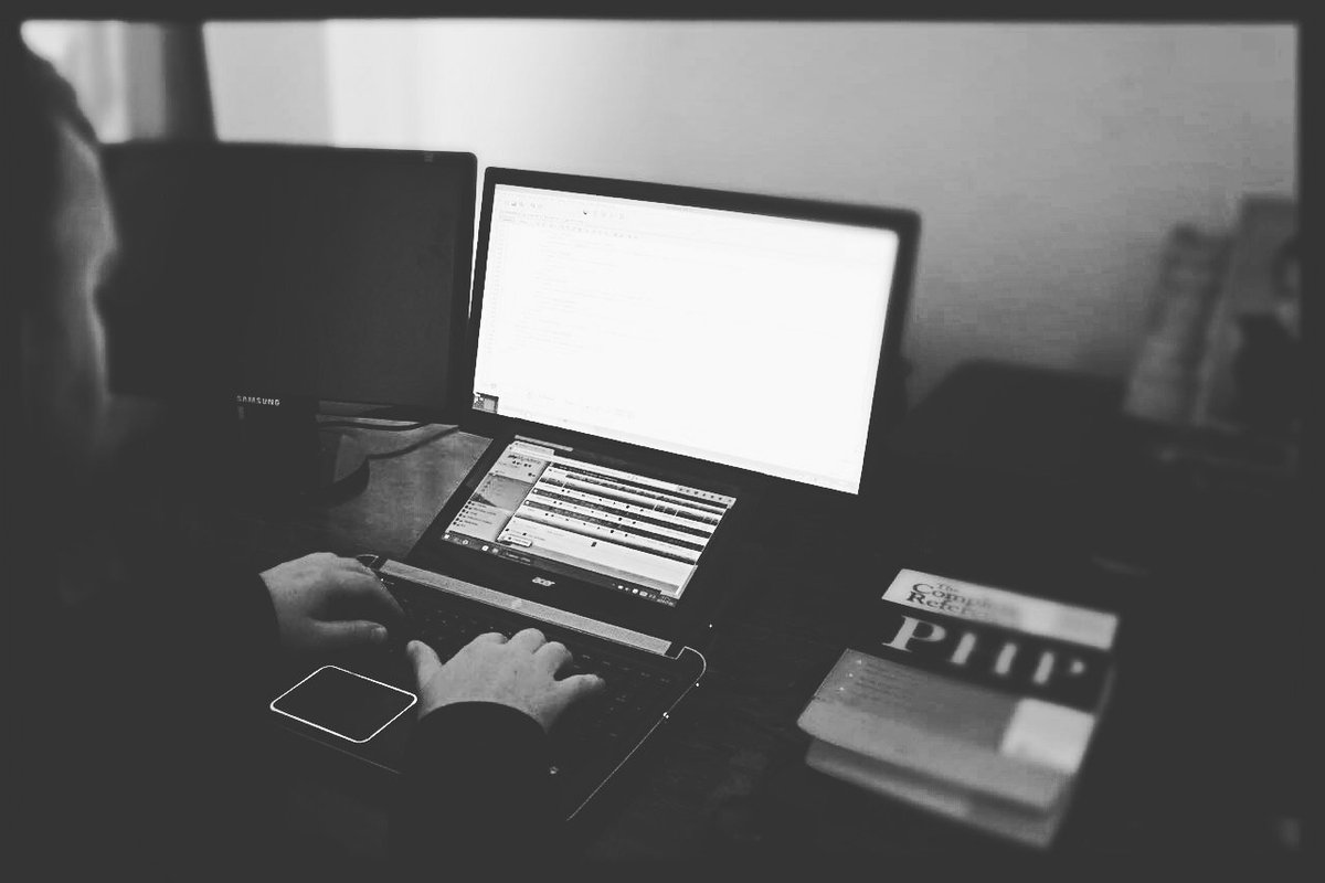digitalvisions7's tweet photo. Our #CEO hard at work today! #Coding a client's #website
How was your day today? #Programmer #WebDeveloper #WebDev https://t.co/MD57JpPWzm