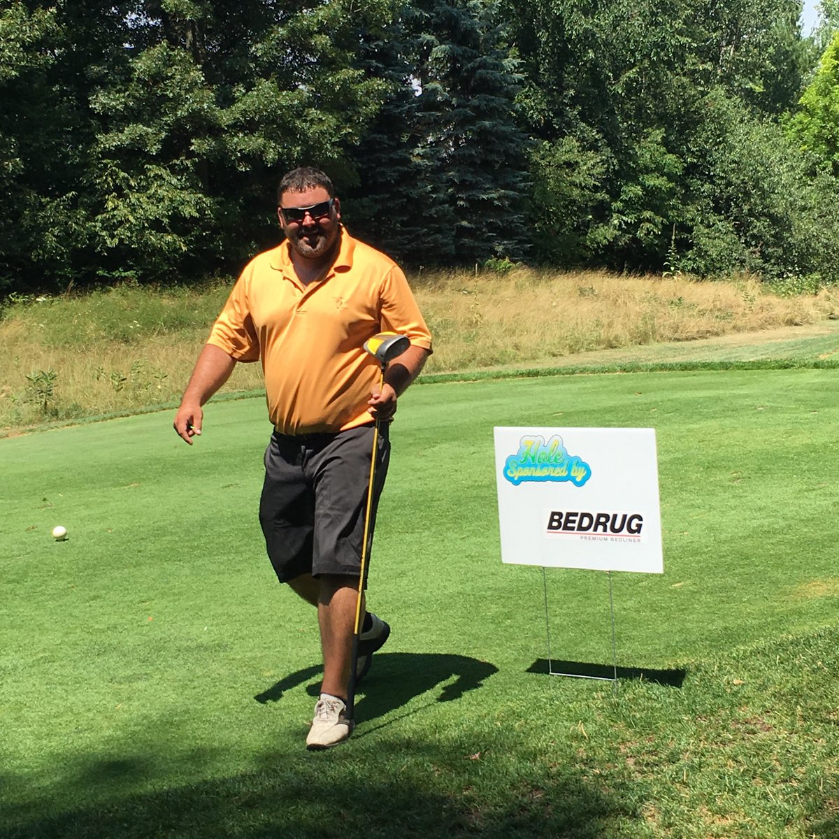 #BedRug Sales Manager on the BedRug sponsored hole at the #SunriseGolfOuting