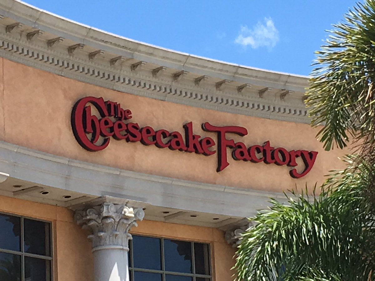 atoj247's tweet photo. We finally got a @Cheesecake in Greenville but we had to go all the way to Tampa Bay to eat at one. #Naples2016 https://t.co/KoGcd4lRDW