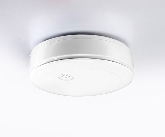 SmartwaresTR's tweet photo. Smartwares Duman dedektörü
Model:RM218
#güvenlik #yangın #yangınalgılama  #duman #dedektör #dumandedektörü #alarm https://t.co/E0Hn1lOuym