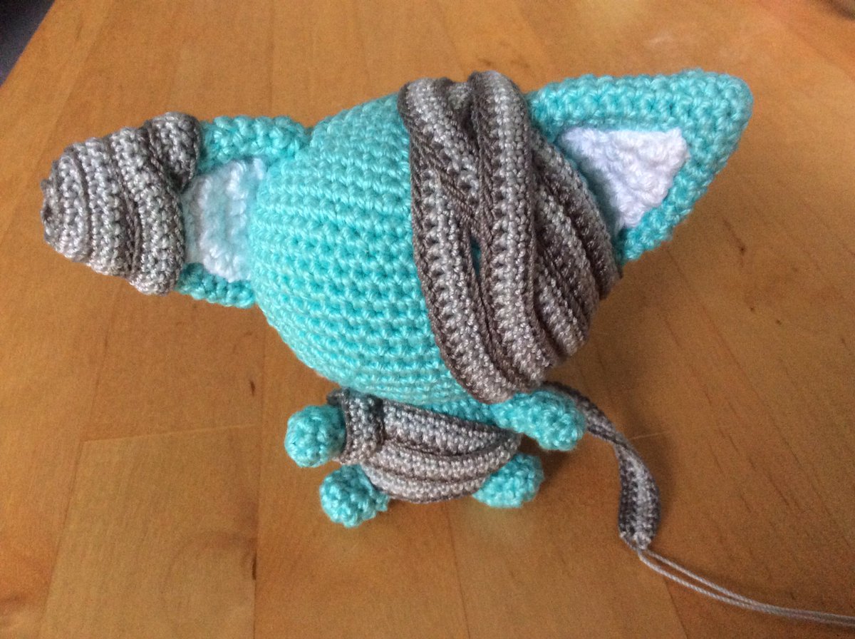 SabrinasCrochet's tweet photo. This cat is almost ready for halloween! #amigurumi #halloween2016 https://t.co/QchNJiK7Gh