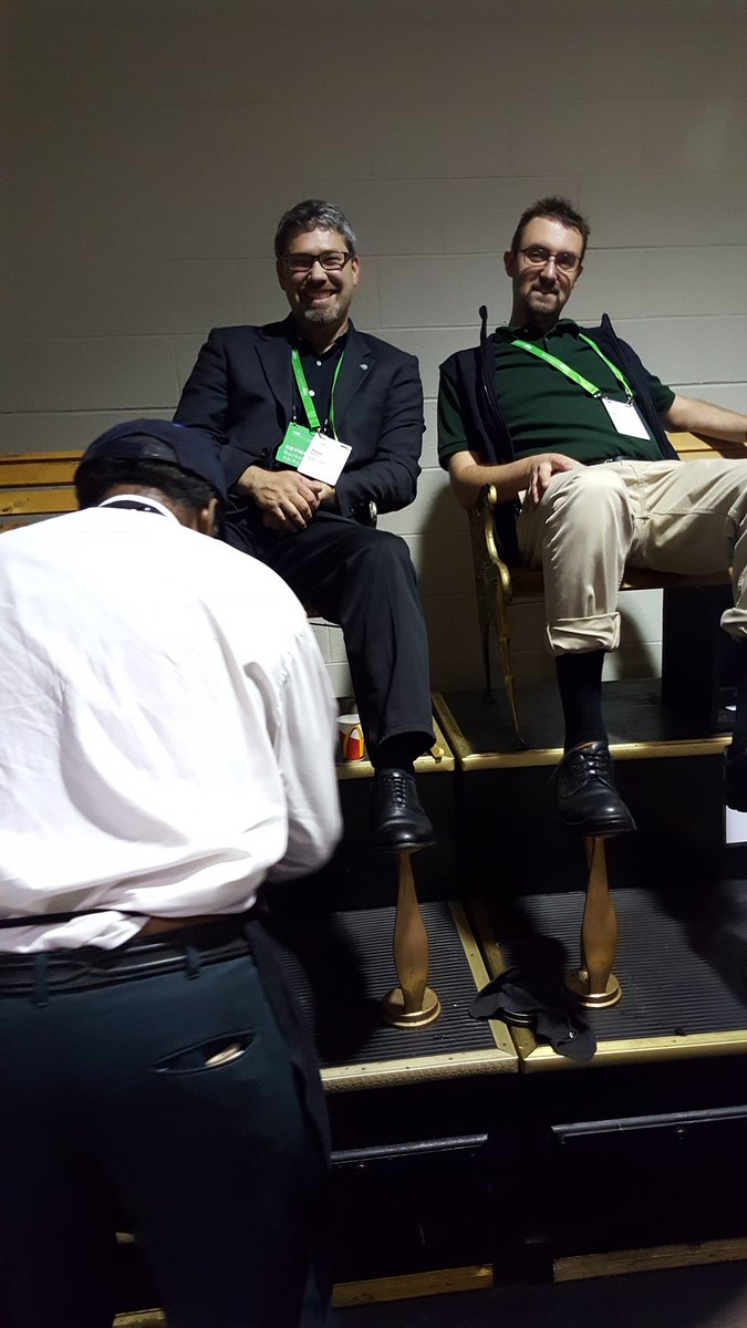 dougmul's tweet photo. Ian and I have a new tradition, Shoe Shines at Sage Summit...Thank you #SageSummit  ! https://t.co/aozrDxRQ6R
