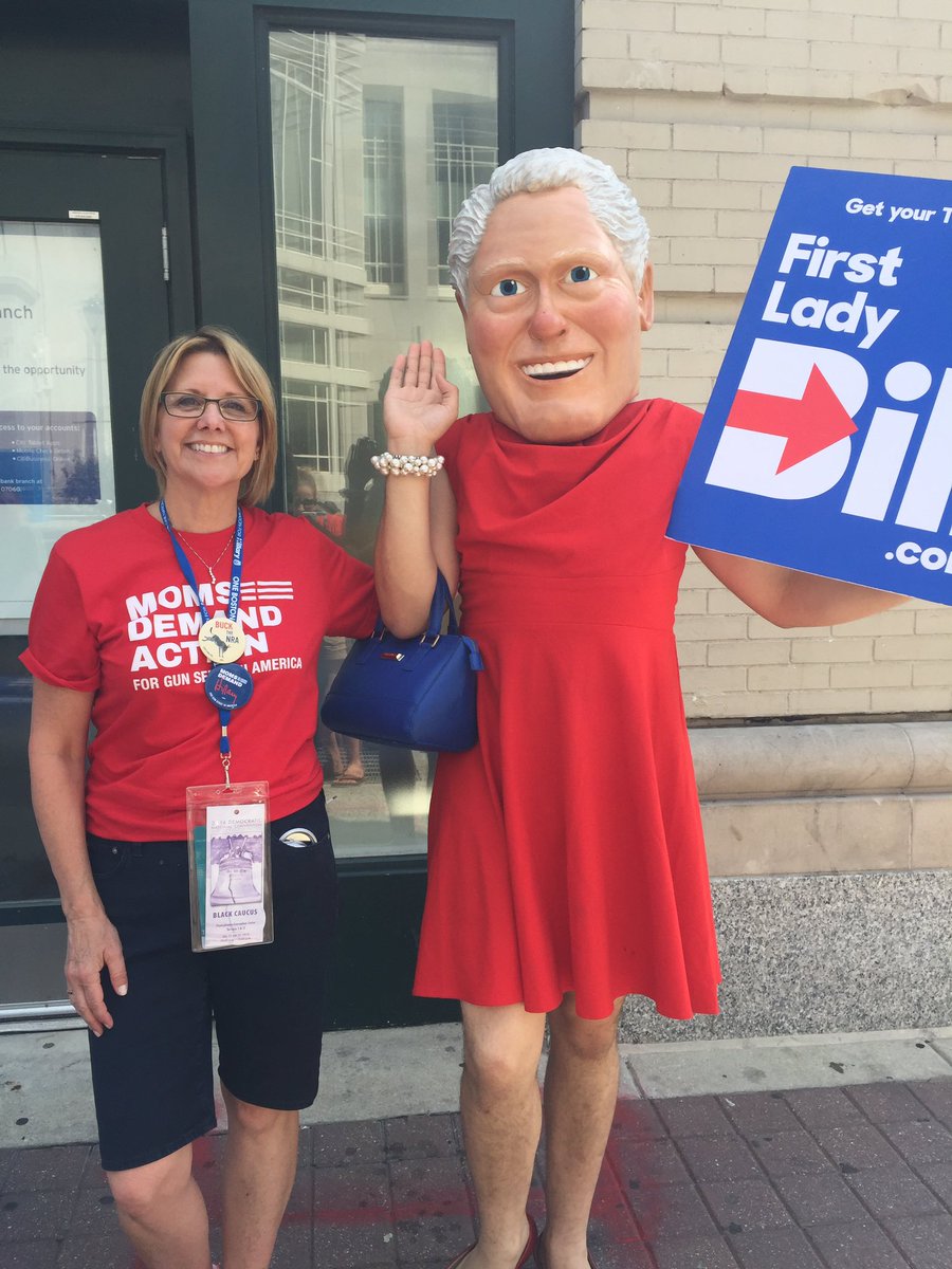 kimllong16's tweet photo. Recruited! The newest member of @MomsDemand #Billery #DemsInPhilly #MomsDemandHillary #DNC2016 https://t.co/tBKjerNELS