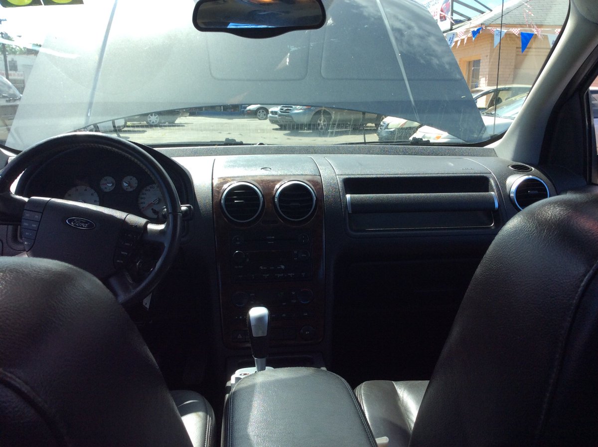 dmsfirstclass's tweet image. 2005 Ford FreeStyle $3,299 with 149,978 miles #cars #suvs #usedcars #usedcardealer #Newburghusedcars #cleantitles