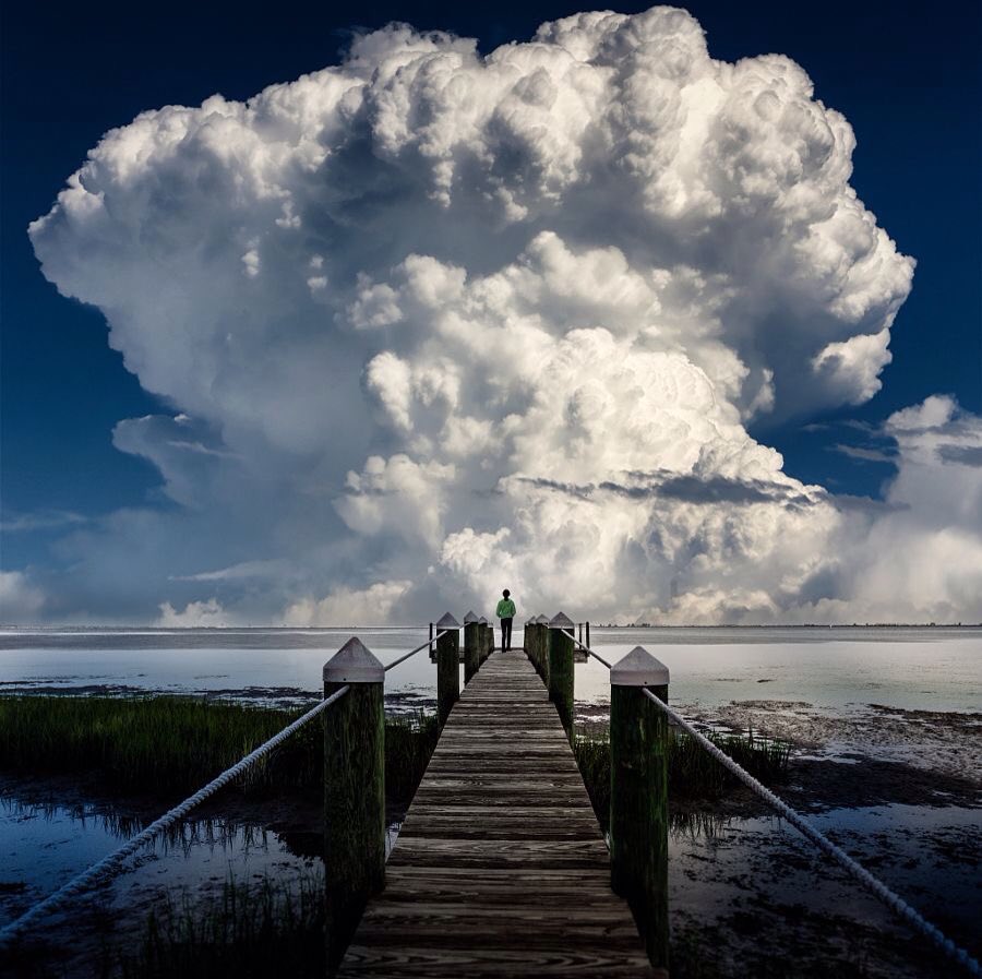 ramblingsloa's tweet photo. Don't let people pull you into their storm.
Pull them into your peace.

Pic Like_He https://t.co/vZbJqp1DPn