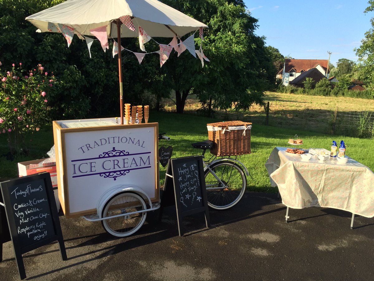 CIcecreamco's tweet photo. We recently attended a 50th &amp; 18th double birthday celebration for a lovely family! Beautiful evening for it! 🎉☀️🍦 https://t.co/6twgHOz4lL