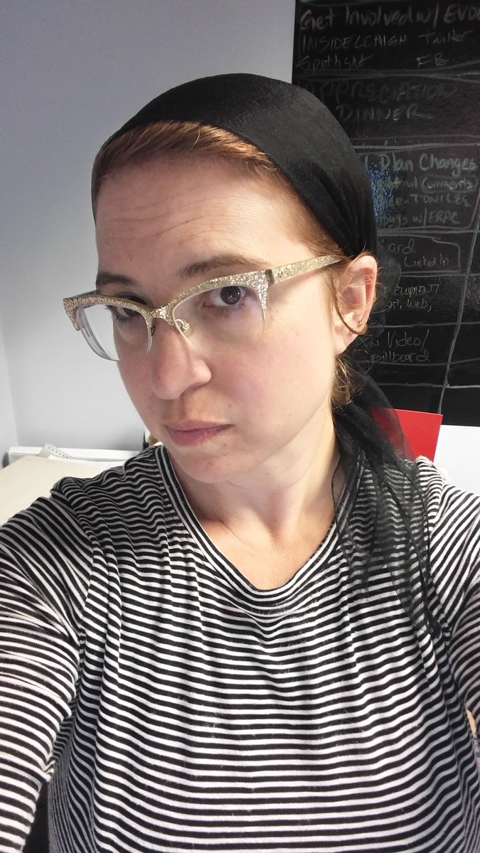 hillarykwiatek's tweet photo. Feeling piratey. #summerdresscode https://t.co/saCOa6URyk