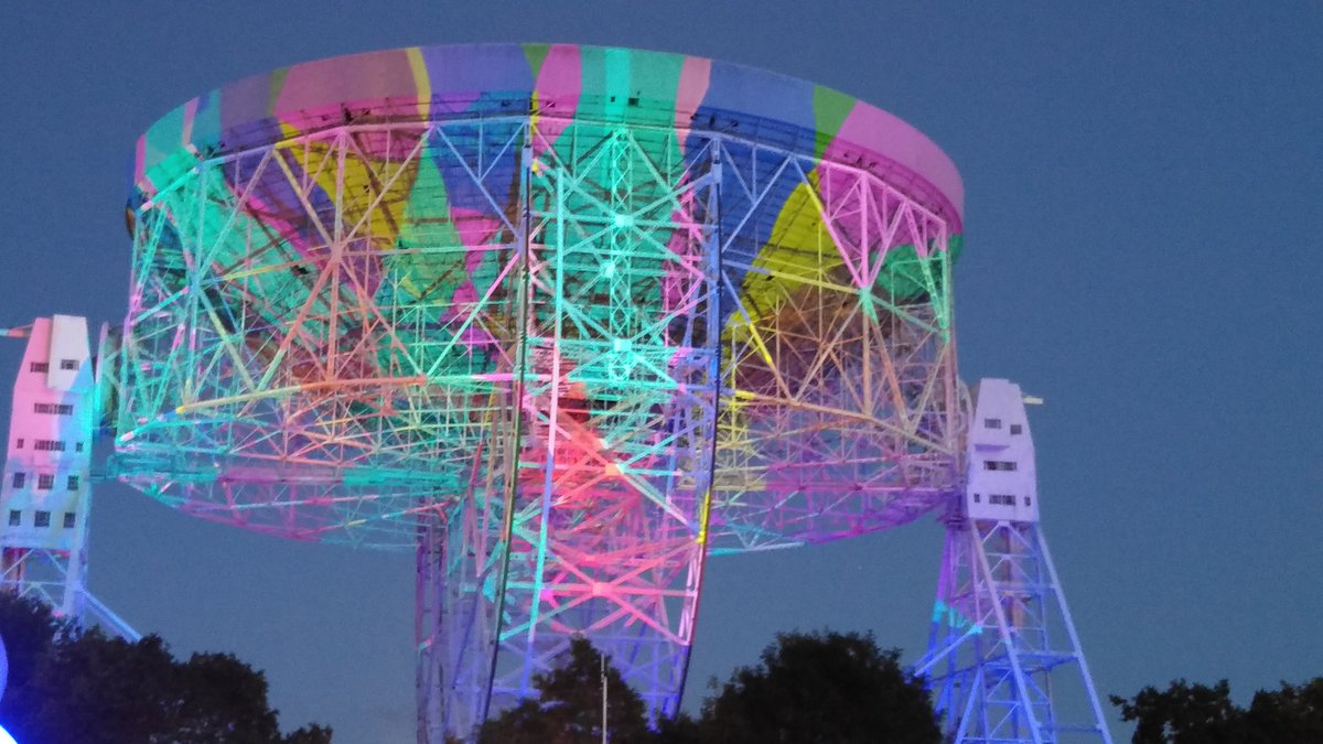 Yes really that colour <a href="/bluedotfestival/">bluedot</a>. Almost distracted me from watching caribou. Almost.