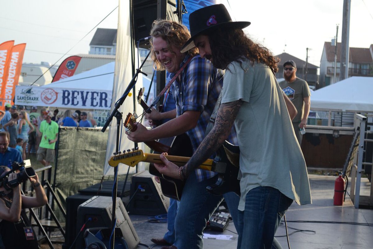 PocoFest's tweet image. Who else loves seeing William Clark Green?! @WilliamCGreen William Clark Green #PocoFest2016 #LiveMusic #PocoBueno
