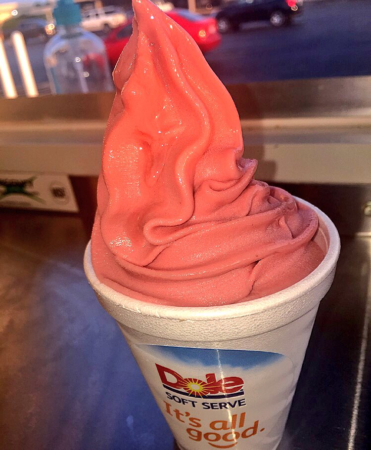 ToadallyWhips's tweet photo. Mango and strawberry today!🍦🍓
Open until 9pm https://t.co/4HxV0k6DuX