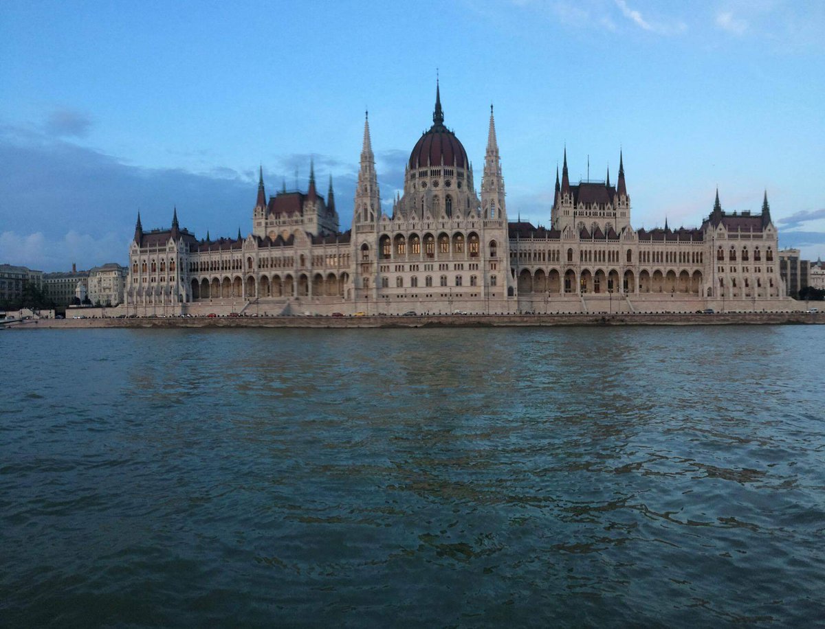 JNRobbo's tweet photo. Budapest, why you so beautiful?
Nice to explore you today

#GoPastries #EC16 #vikinglax #PastriesOnTour https://t.co/bO2WJtrA5g