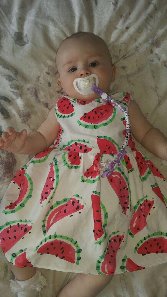CherryLittler's tweet photo. Miss this little #cutiepie ❤️😘🍉🍉🍉 https://t.co/7jM9G1s8zC