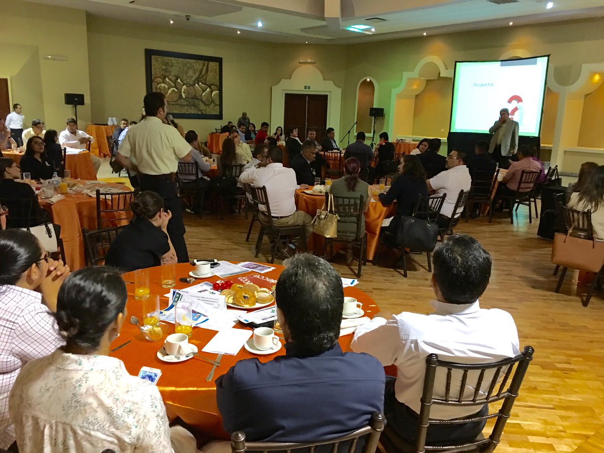 arhcos's tweet photo. Agradecemos al Lic. Armando Mireles por su interesante ponencia en nuestra Asamblea Ordinaria del día de hoy. https://t.co/hlyaGzp4Or