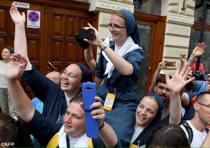 Ver imagen en Twitter Ver imagen en Twitter