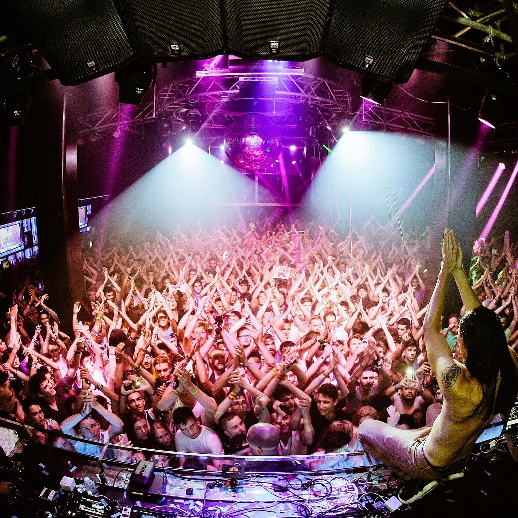 When we all give thanks 🙏🏼🙏🏼🙏🏼 #lloretdemar #spain #tropics https://t.co/o5T2sDnfn7