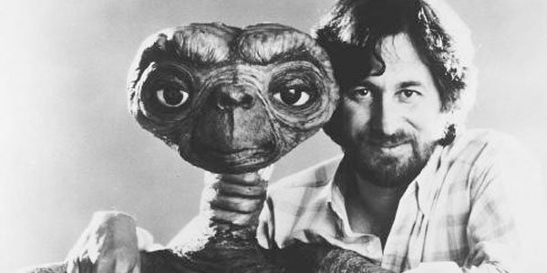 Stage32's tweet photo. "People have forgotten how to tell a story. Stories don’t have a middle or an end any more"–Spielberg Agree? #film https://t.co/96b00ES9qL