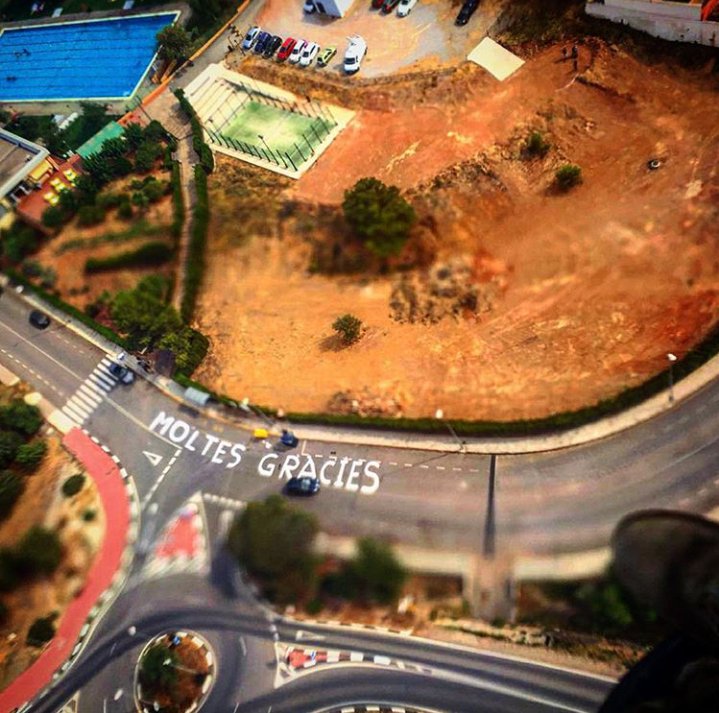 PlinioElGuapo's tweet photo. No hay dinero que pueda pagar el reconocimiento público de todo un pueblo agradecido. #BHELEME #IFArtana https://t.co/nhSF7Ia5t0
